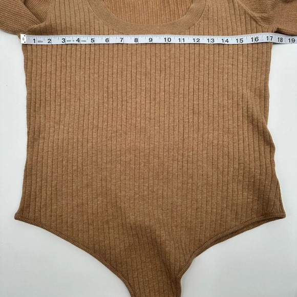 Paige Ribbed Long Sleeve Sweater Mimi Body Suit in brow NWOT - Picture 6 of 11